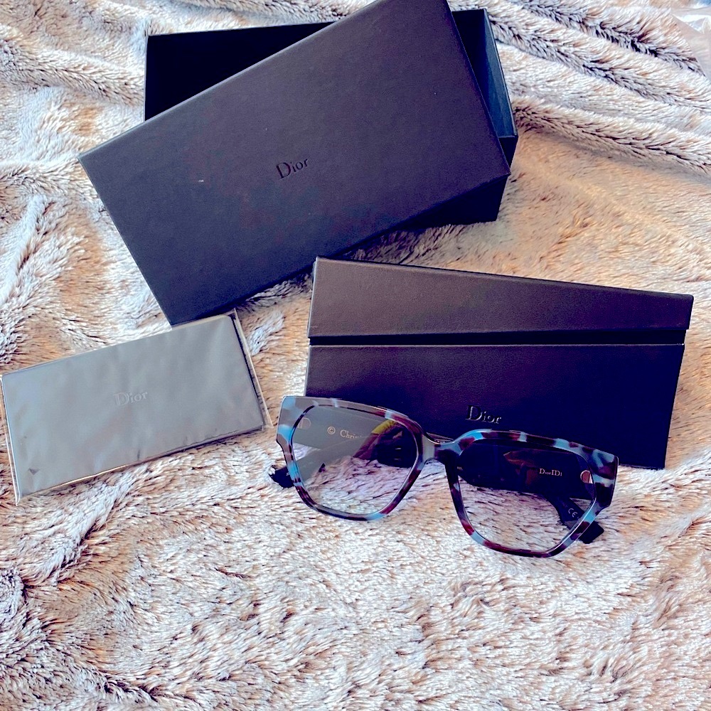 🆕 DIOR Sunglasses - 57mm